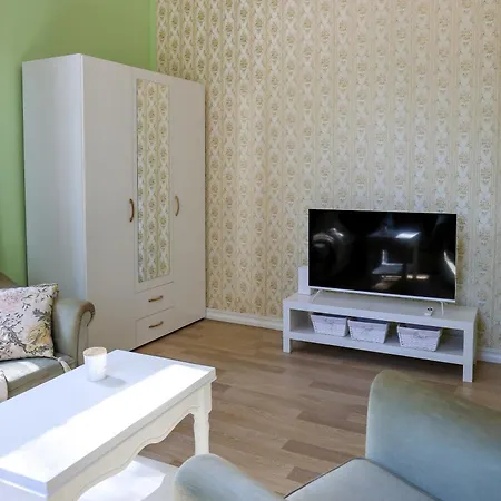Apartment Vaeike Korter Rannapargis! Pärnu